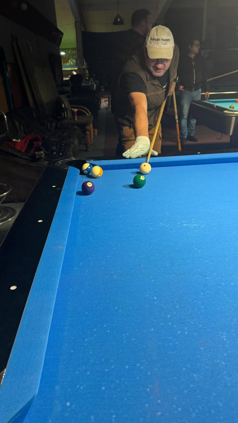 Billard am Freitag…